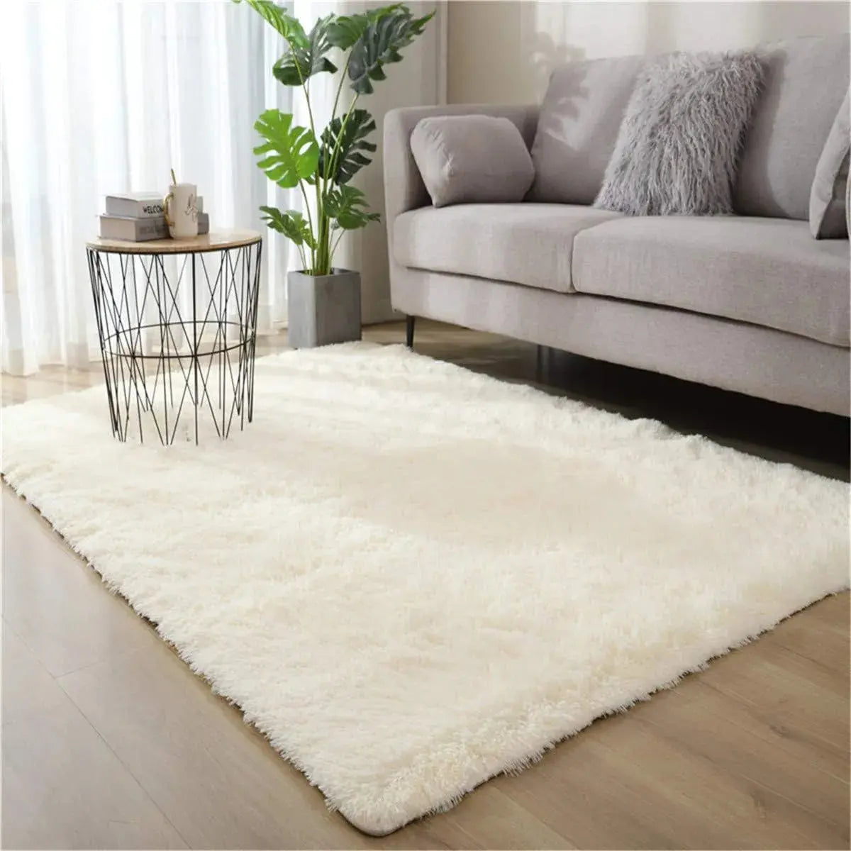 Tapis Shaggy Minimaliste Confort & Douceur Blanc – Collection Maison Lova Maison lova